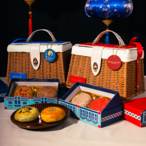 Moon Pastries - Moon Weavers Basket Deluxe (6pcs)